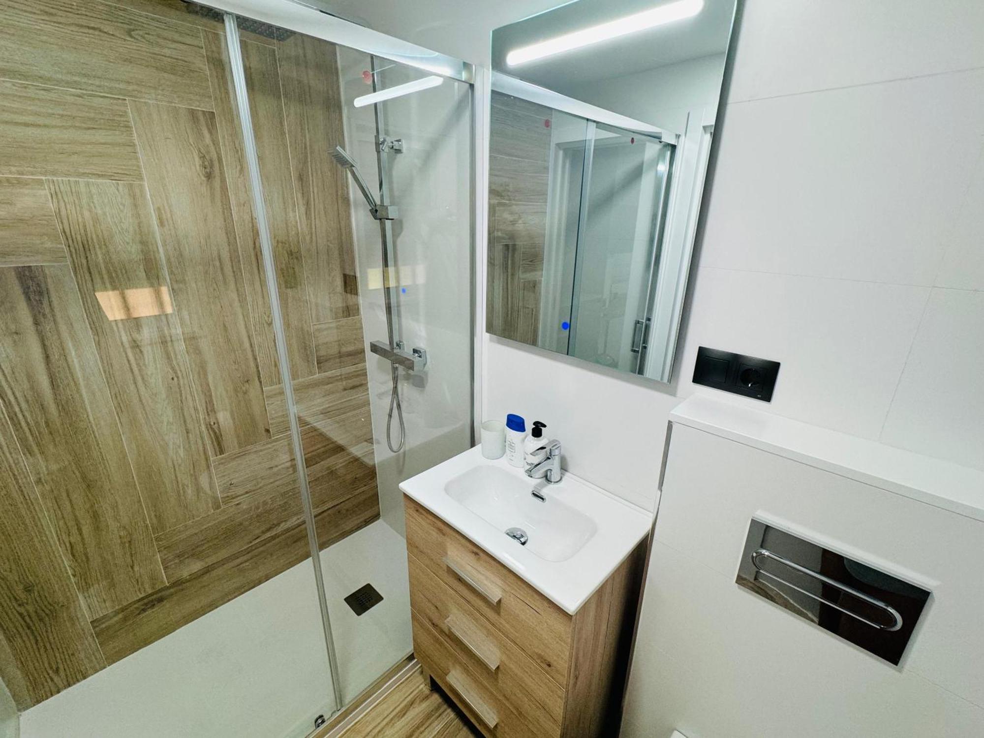 Astoria Apartment *